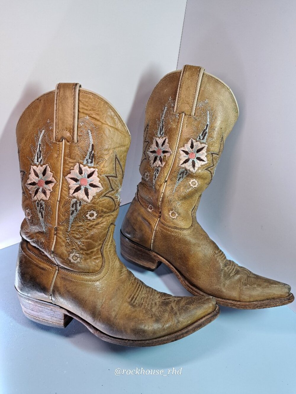 Sonora cowboy boots 6.5